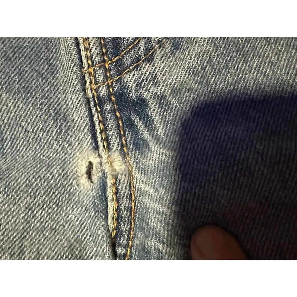 Levi's White Oak Cone Denim Selvedge Blue Jeans Distressed Size 30x34 Zip Fly